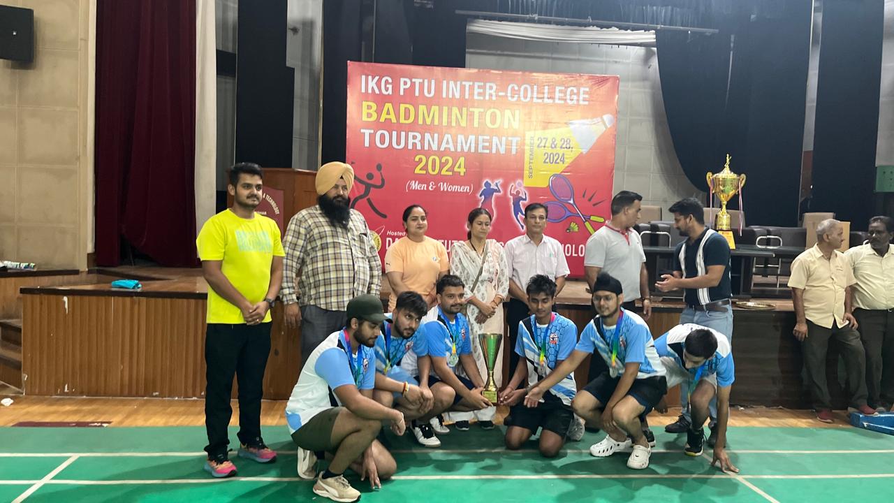 Runner-up Handball Men  Team