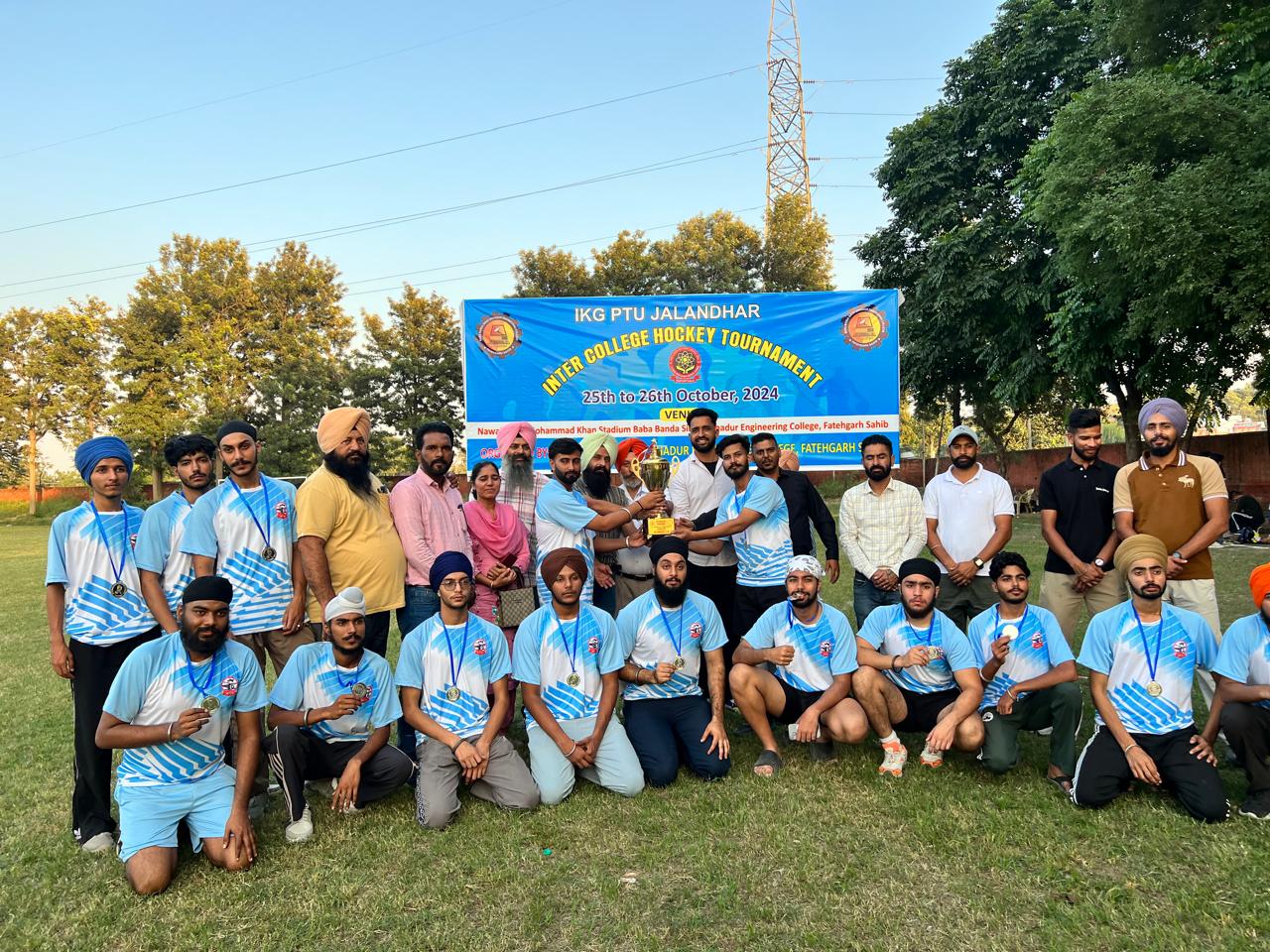 Runner-up Swimming Men  Team