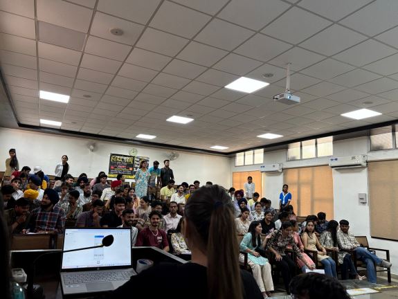 Advisor Session (Guess-a-Graphy)